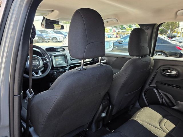 2020 Jeep Renegade Latitude FWD - 22921436 - 22