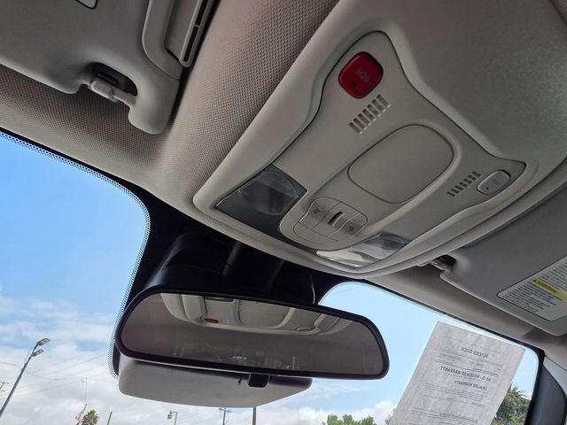 2020 Jeep Renegade Latitude FWD - 22921436 - 38