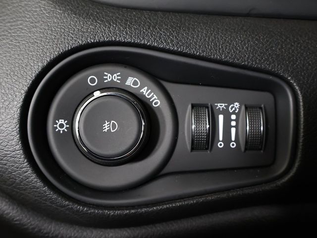 2020 Jeep Renegade Limited 4x4 - 22988782 - 33