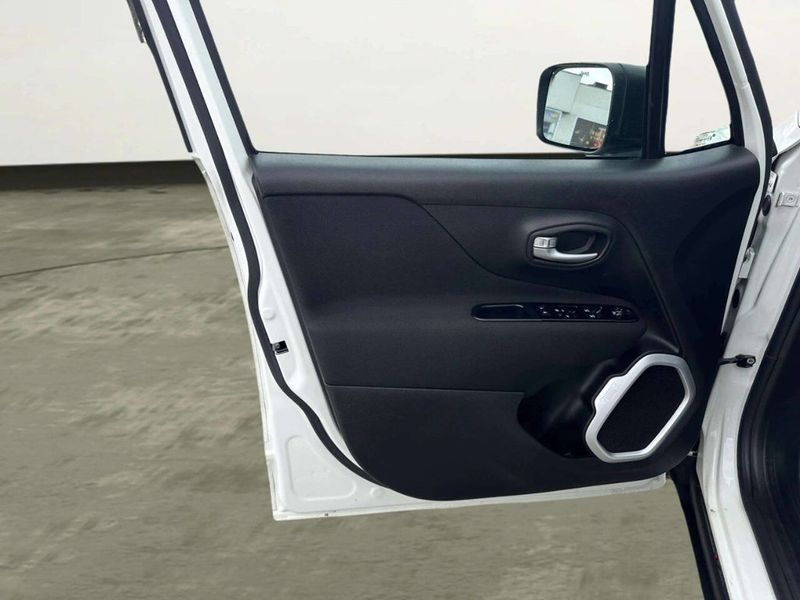 2020 Jeep Renegade Sport 4x4 - 23022354 - 9