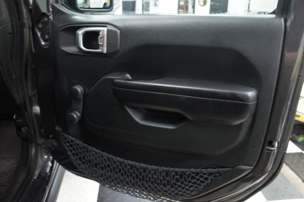 2020 Jeep Wrangler 1-Owner, Willys, Fun! Automatic! - 22961031 - 36