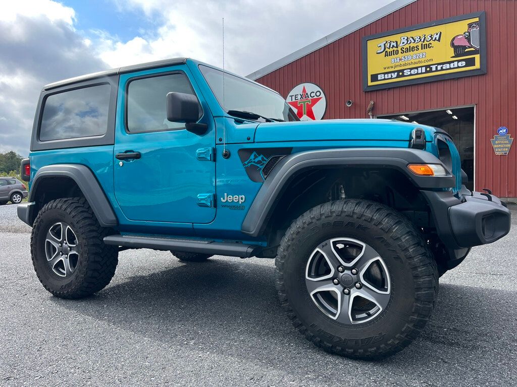 2020 Jeep Wrangler 2 Door Hard Top 6-Speed JL Lifted 4x4 - 22565606 - 0