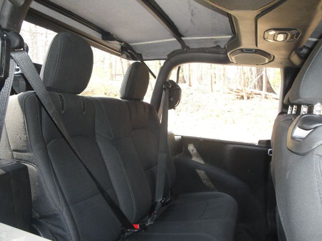 2020 Jeep Wrangler SPORT-PKG, LOW MI, RARE STING-GRAY, 1-OF A KIND JEEP! - 22990122 - 66