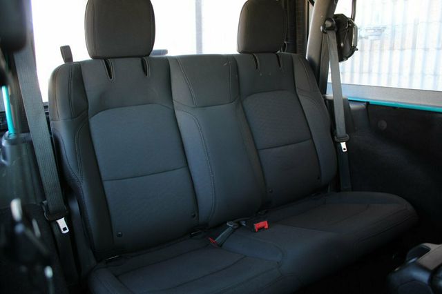 2020 Jeep Wrangler SPORT W/ NEW CLUTCH AND BRAKE SERVICE  - 22794566 - 7