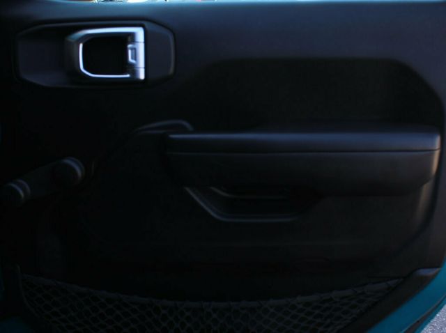 2020 Jeep Wrangler SPORT W/ NEW CLUTCH AND BRAKE SERVICE  - 22794566 - 3