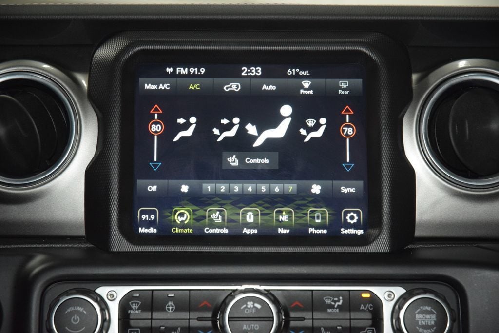 2020 Jeep Wrangler Unlimited Sahara - 23019010 - 28