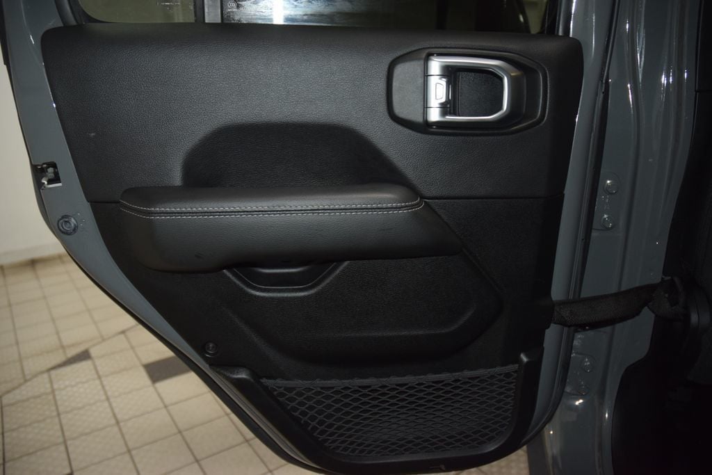 2020 Jeep Wrangler Unlimited Sahara - 23019010 - 39