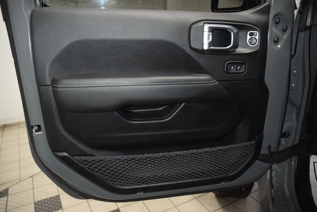2020 Jeep Wrangler Unlimited Sahara - 23019010 - 40