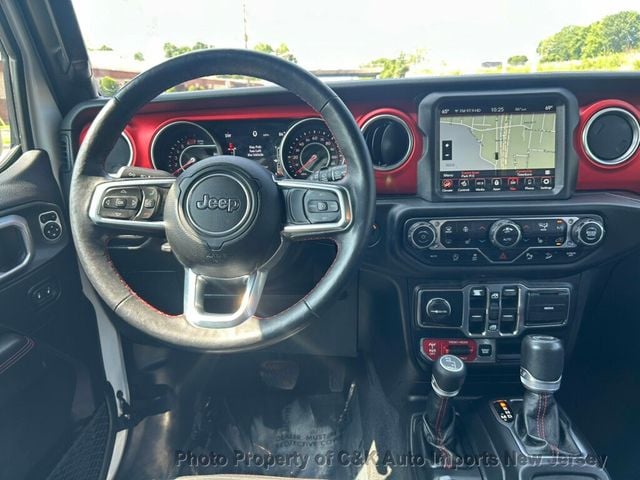 2020 Jeep Wrangler Unlimited LEATHER!! SKYVIEW ONE TOUCH !! COLOR MATCH HARDTOP!! - 23046508 - 28