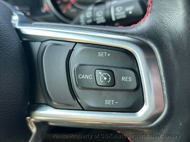 2020 Jeep Wrangler Unlimited LEATHER!! SKYVIEW ONE TOUCH !! COLOR MATCH HARDTOP!! - 23046508 - 31
