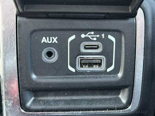 2020 Jeep Wrangler Unlimited LEATHER!! SKYVIEW ONE TOUCH !! COLOR MATCH HARDTOP!! - 23046508 - 47