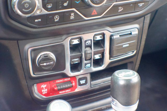 2020 Jeep Wrangler Unlimited LocalTrade/Unlimited/Rubicon/V6/ColdWeatherPkg/BackupCamera/NAV - 22999480 - 30
