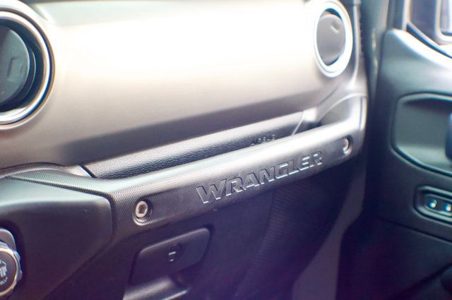 2020 Jeep Wrangler Unlimited LocalTrade/Unlimited/Rubicon/V6/ColdWeatherPkg/BackupCamera/NAV - 22999480 - 44