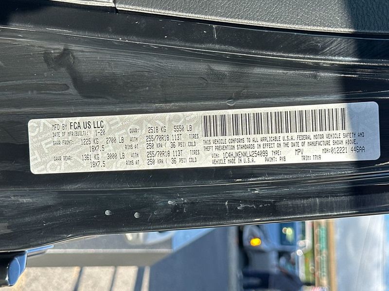 2020 Jeep Wrangler Unlimited North Edition 4x4 - 22963771 - 22