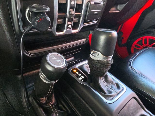 2020 Jeep Wrangler Unlimited North Edition 4x4 - 23026558 - 29