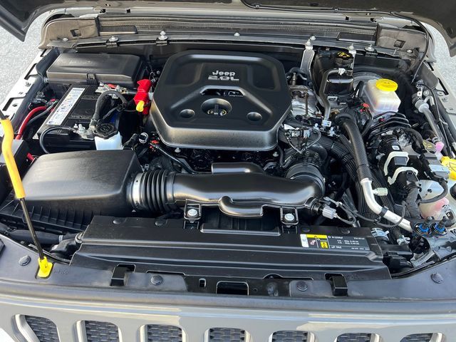 2020 Jeep Wrangler Unlimited North Edition 4x4 - 23000421 - 22