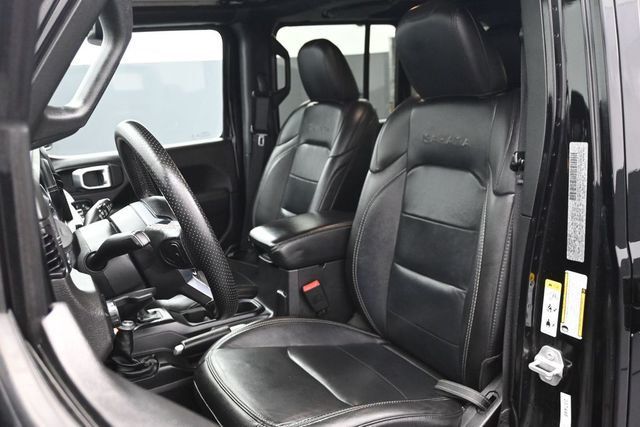 2020 Jeep Wrangler Unlimited North Edition 4x4 - 23075825 - 4