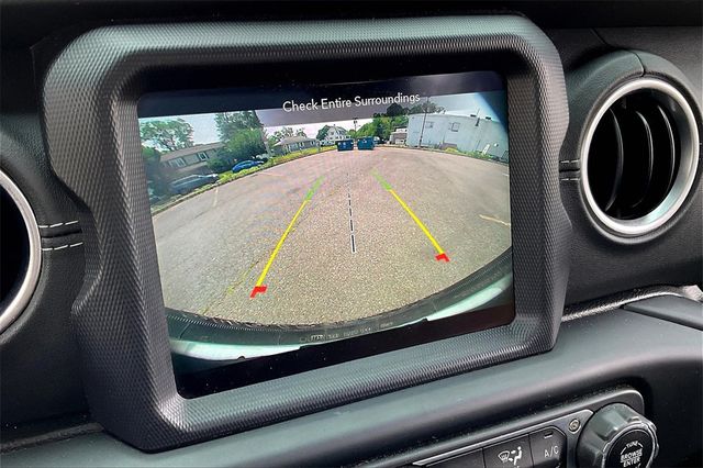 2020 Jeep Wrangler Unlimited North Edition 4x4 - 22865476 - 26