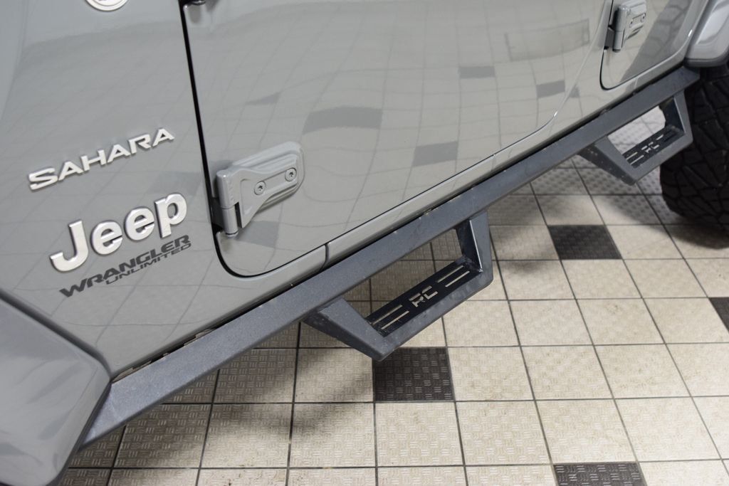 2020 Jeep Wrangler Unlimited North Edition 4x4 - 23019010 - 25