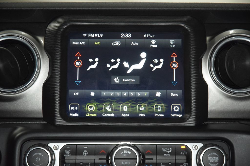 2020 Jeep Wrangler Unlimited North Edition 4x4 - 23019010 - 28