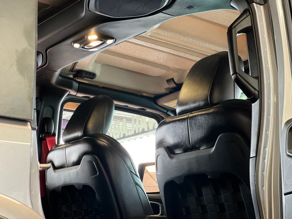 2020 Jeep Wrangler Unlimited Rubicon 4x4 - 22704025 - 25