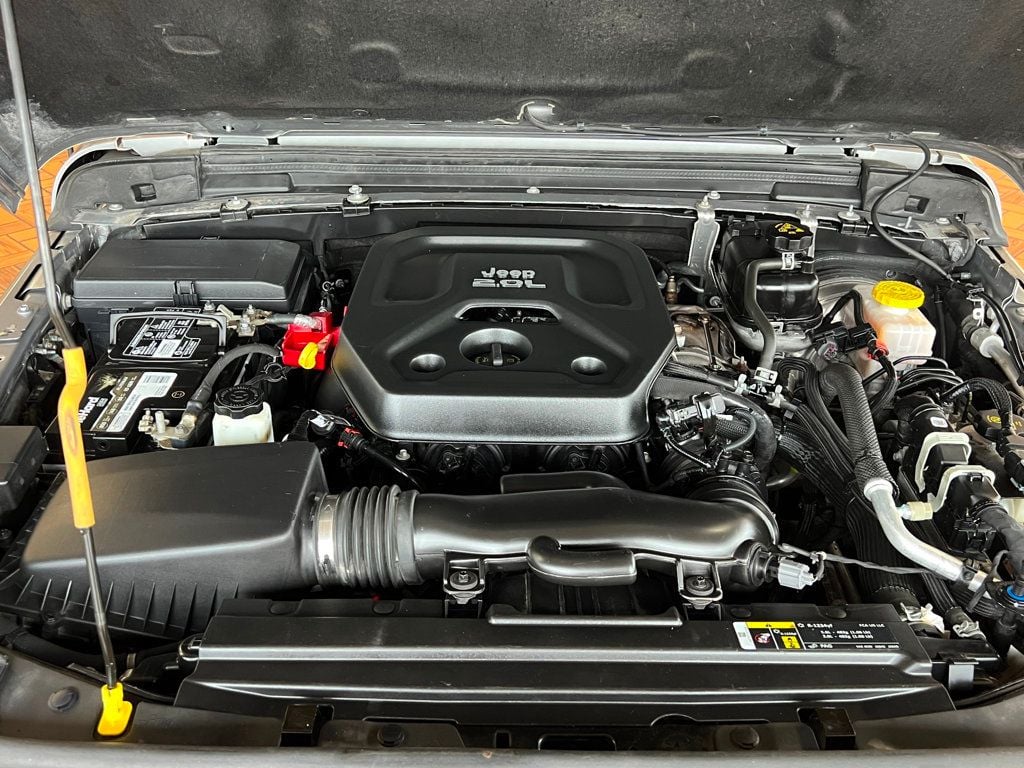 2020 Jeep Wrangler Unlimited Rubicon 4x4 - 22704025 - 39