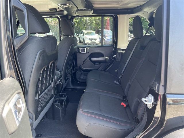 2020 Jeep Wrangler Unlimited Rubicon photo 11