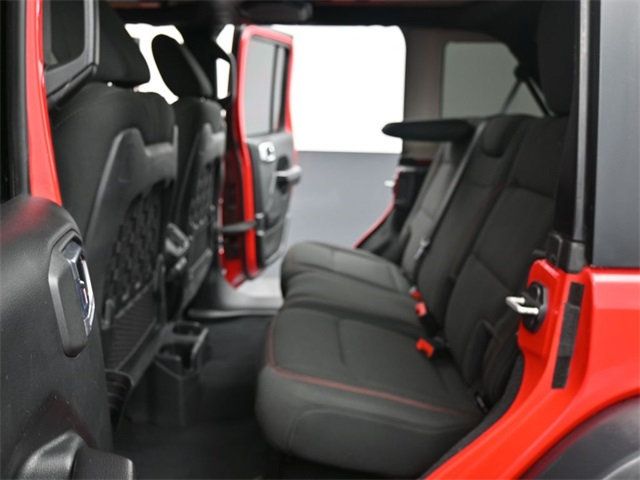 2020 Jeep Wrangler Unlimited Rubicon photo 7