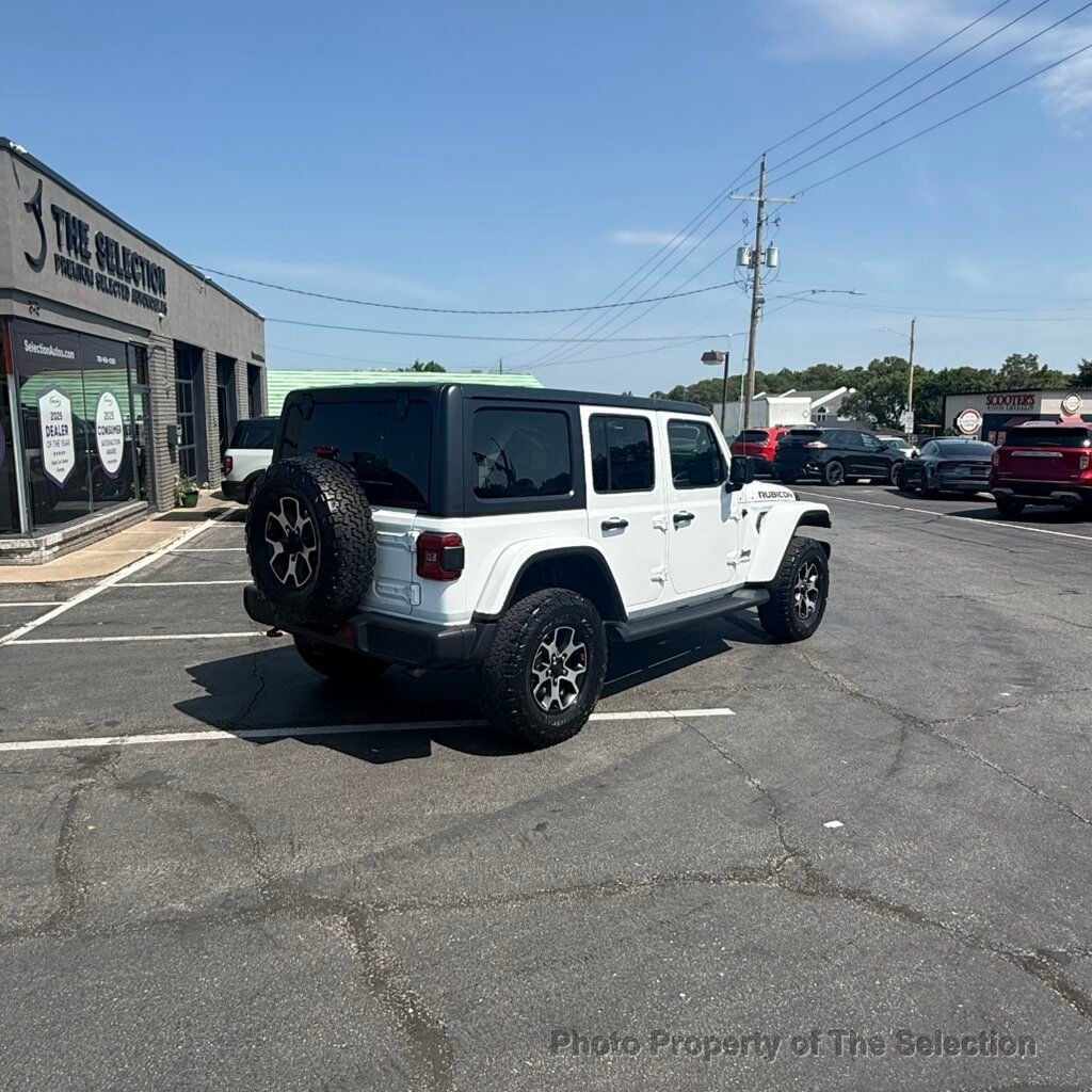 Jeep Wrangler photo 14