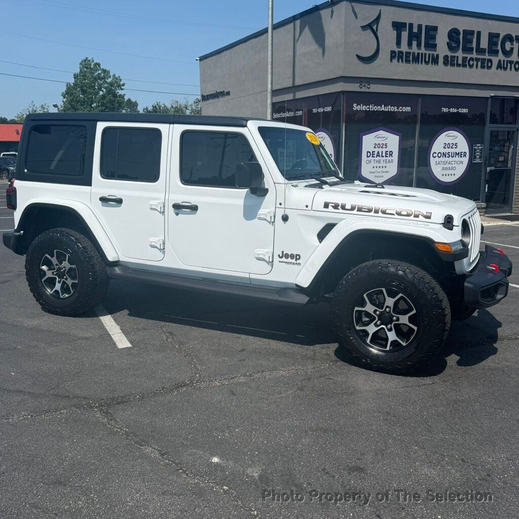 Jeep Wrangler photo 2