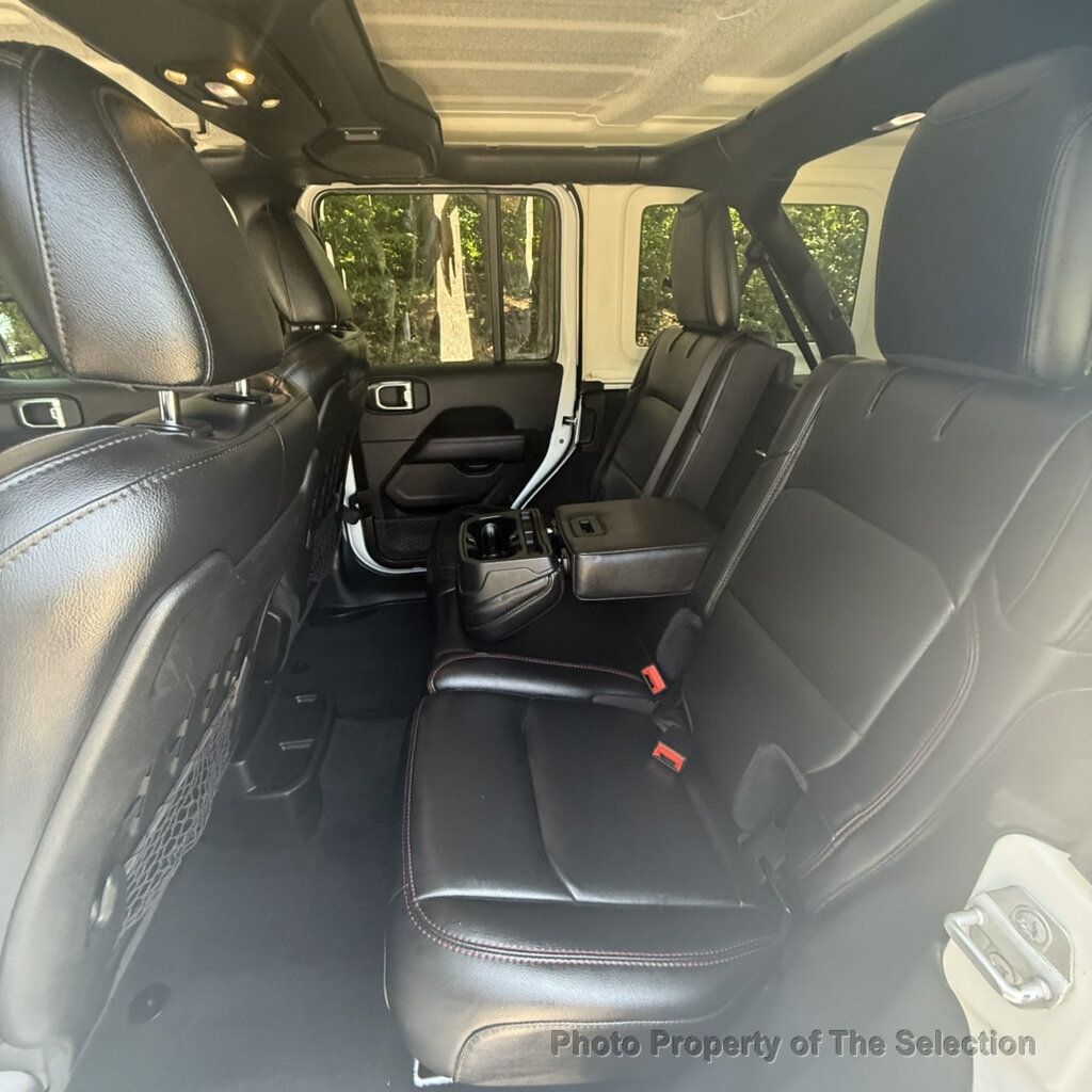 Jeep Wrangler photo 45
