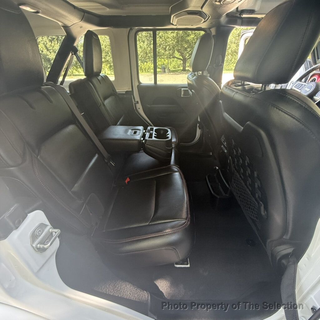 Jeep Wrangler photo 47