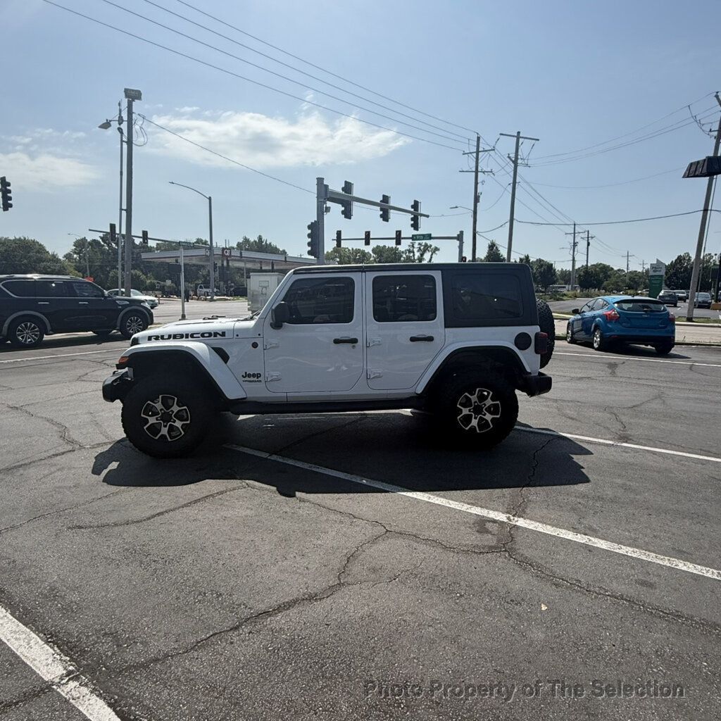 Jeep Wrangler photo 8