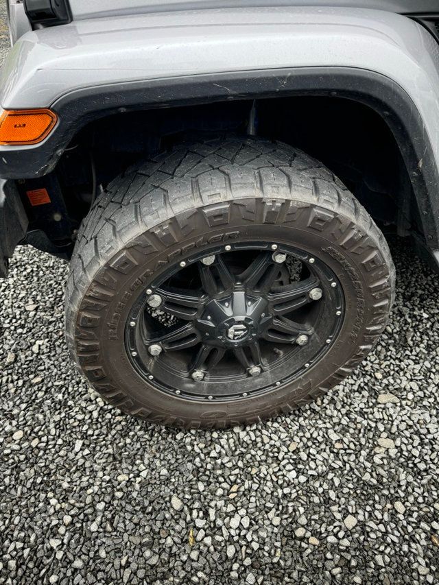 2020 Jeep Wrangler Unlimited Sahara 4x4 - 22614047 - 19