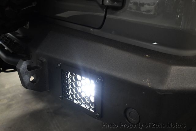 2020 Jeep Wrangler Unlimited Sahara Altitude 4x4 - 22777560 - 29