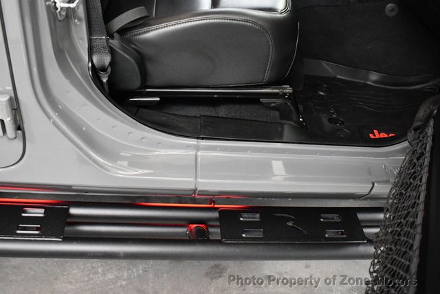 2020 Jeep Wrangler Unlimited Sahara Altitude 4x4 - 22777560 - 40