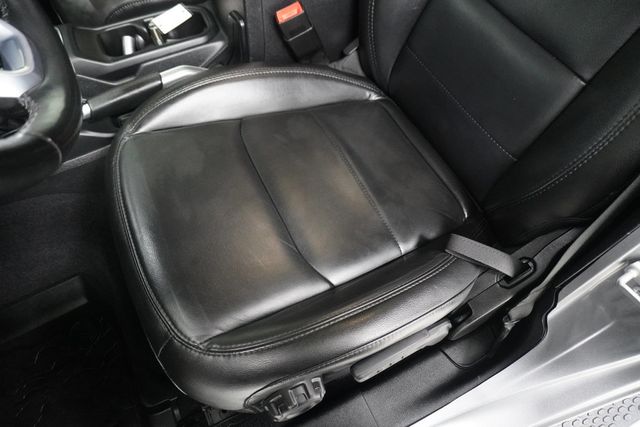 2020 Jeep Wrangler Unlimited Sahara Altitude 4x4 - 22944901 - 12