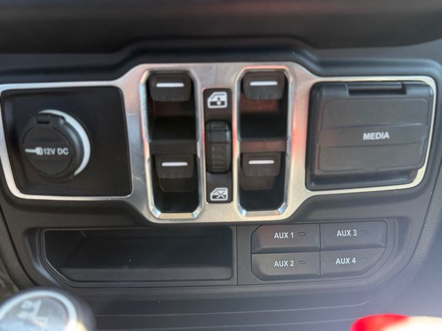 2020 Jeep Wrangler Unlimited Sport 4x4 - 23063987 - 34
