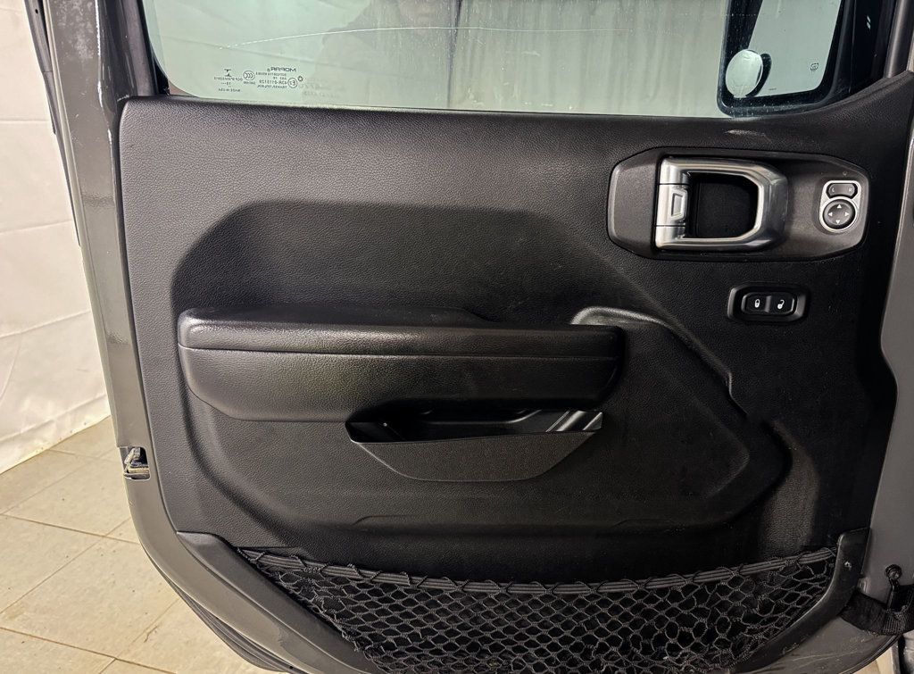 2020 Jeep Wrangler Unlimited SPORT 4X4 WITH REMOVABLE HARDTOP - 22991848 - 13