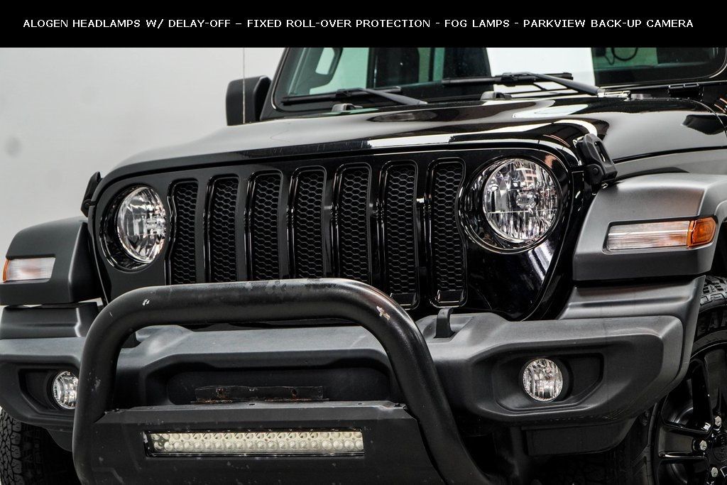 2020 Jeep Wrangler Unlimited Sport Altitude photo 2