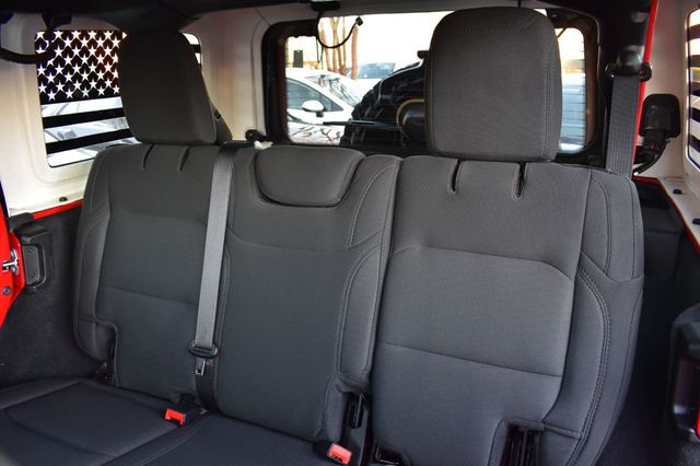 2020 Jeep Wrangler Unlimited Sport S 4x4 - 22970703 - 25