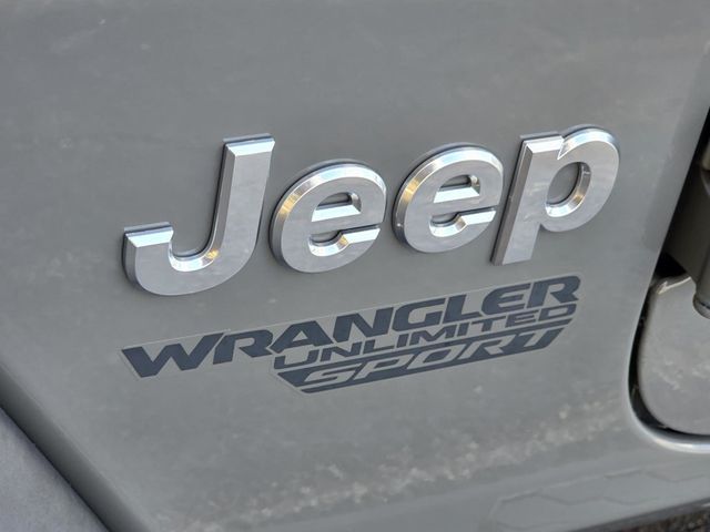 2020 Jeep Wrangler Unlimited Sport S 4x4 - 23044803 - 28