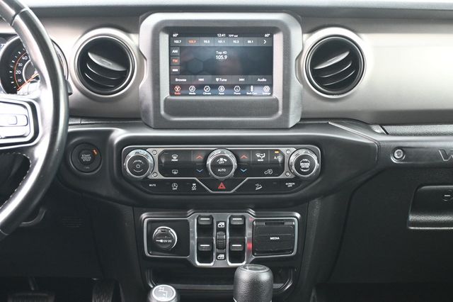 2020 Jeep Wrangler Unlimited Sport S 4X4 Rough Country Shocks w/Reservoirs - 23005852 - 13