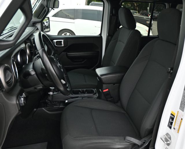 2020 Jeep Wrangler Unlimited Sport S 4X4 Rough Country Shocks w/Reservoirs - 23005852 - 16