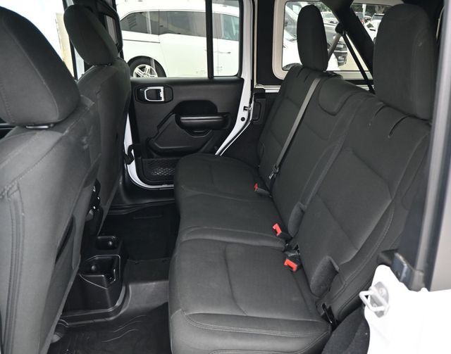 2020 Jeep Wrangler Unlimited Sport S 4X4 Rough Country Shocks w/Reservoirs - 23005852 - 17