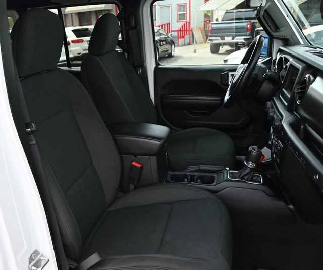 2020 Jeep Wrangler Unlimited Sport S 4X4 Rough Country Shocks w/Reservoirs - 23005852 - 18