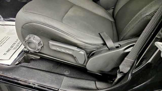 2020 Jeep Wrangler Unlimited Sport S 4x4 w/ Black 3 Piece Hard Top - 23012278 - 10