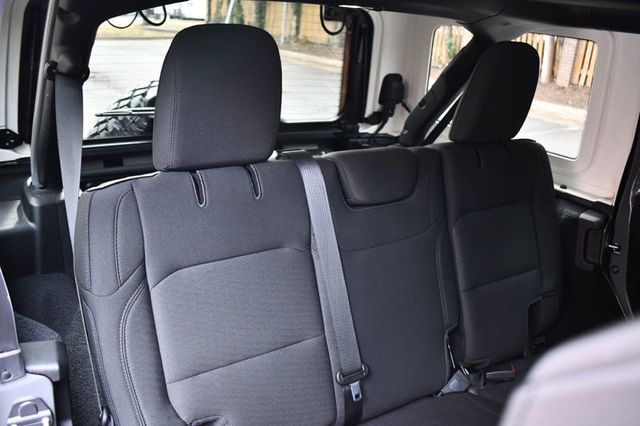 2020 Jeep Wrangler Unlimited Willys 4x4 - 22974959 - 40