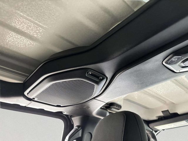 2020 Jeep Wrangler Unlimited Willys Sport 4x4 - 22958085 - 26