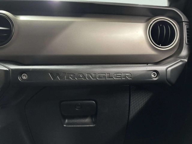 2020 Jeep Wrangler Unlimited Willys Sport 4x4 - 22958085 - 43